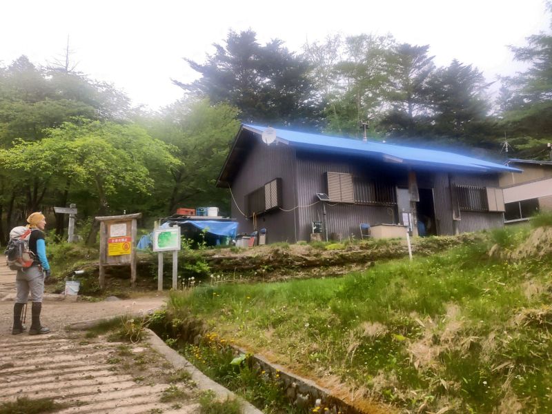 笠取山